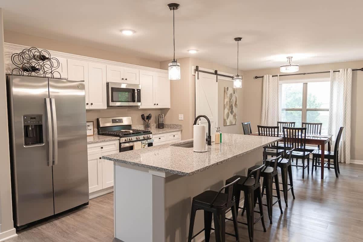 Brand New 2 Bed With Office Villa Loves Park Exterior foto