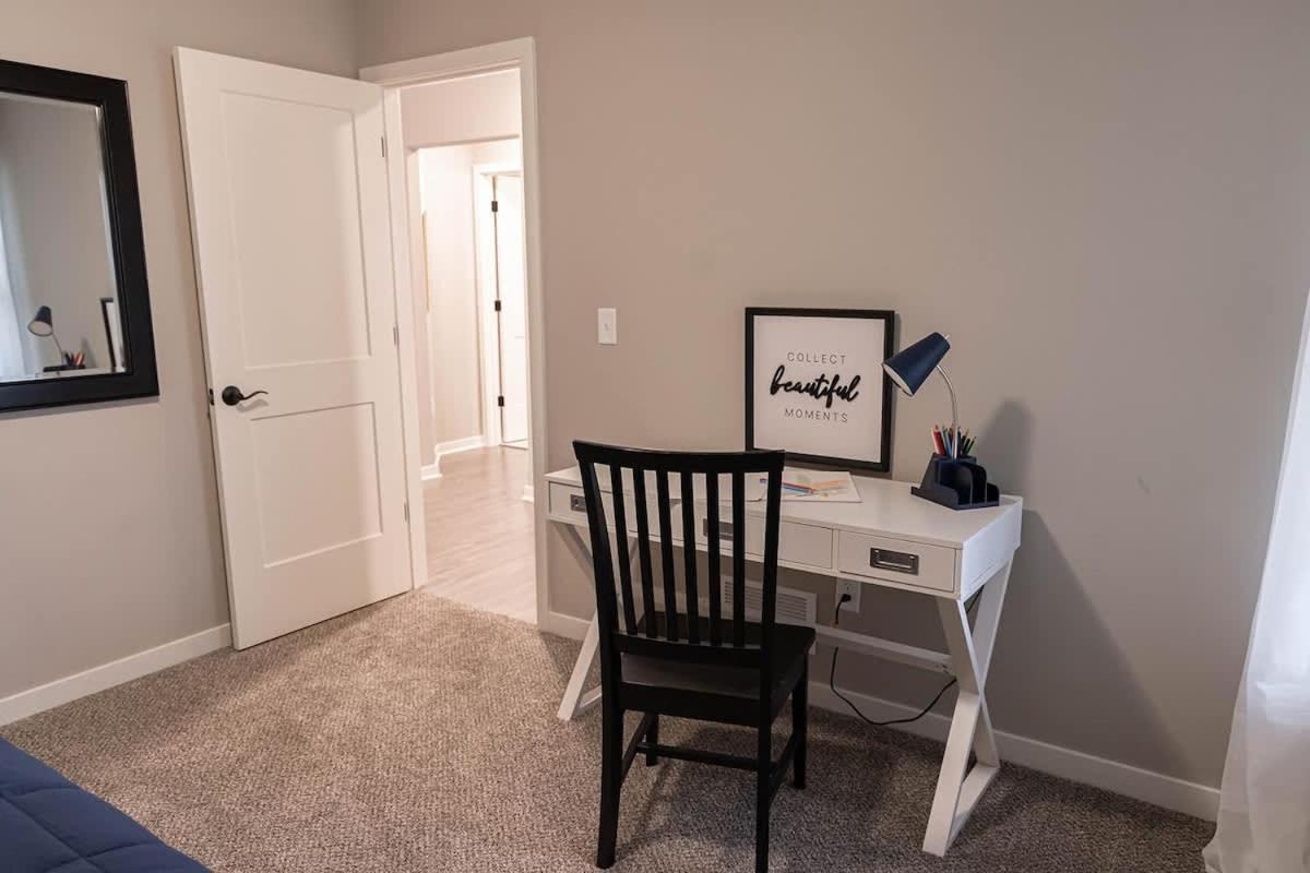 Brand New 2 Bed With Office Villa Loves Park Exterior foto